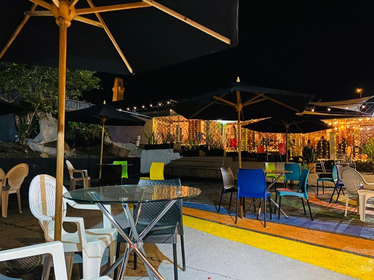 Club Aviva Guatavita - Hostel - Restaurante, Disco & Bar Zewnętrze zdjęcie